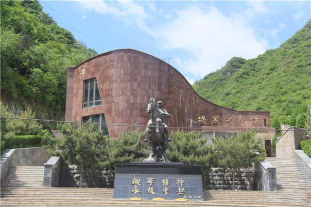 盛夏掠影，九公山长城纪念林，演绎别样的生命故事