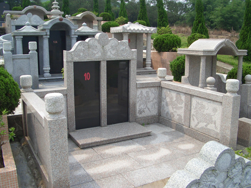 10号墓碑